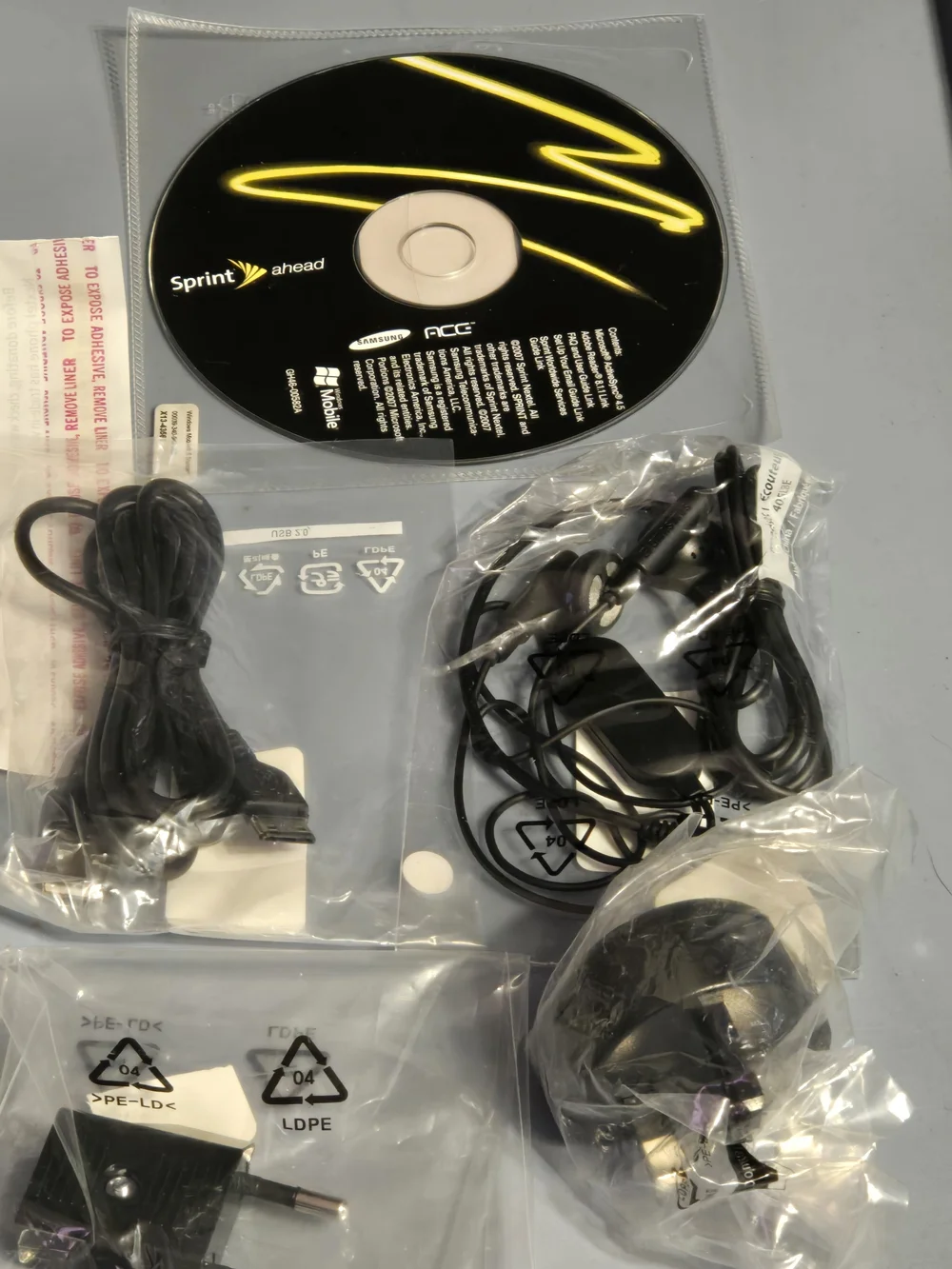 Samsung Sprint Black QWERTY Candybar Phone